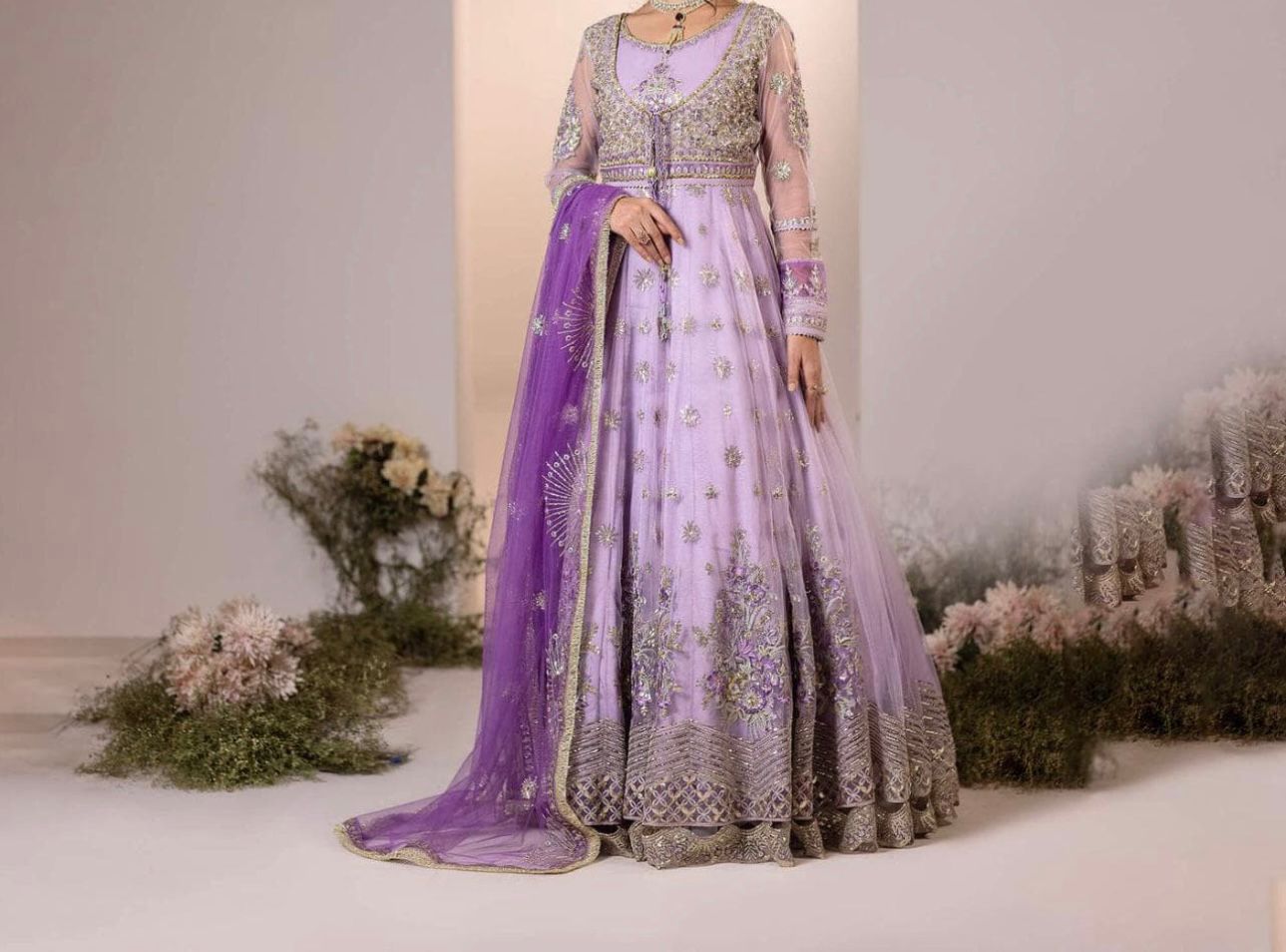 Embroidery net gown/separate vest/contrast Embroidery net dupatta with trousers